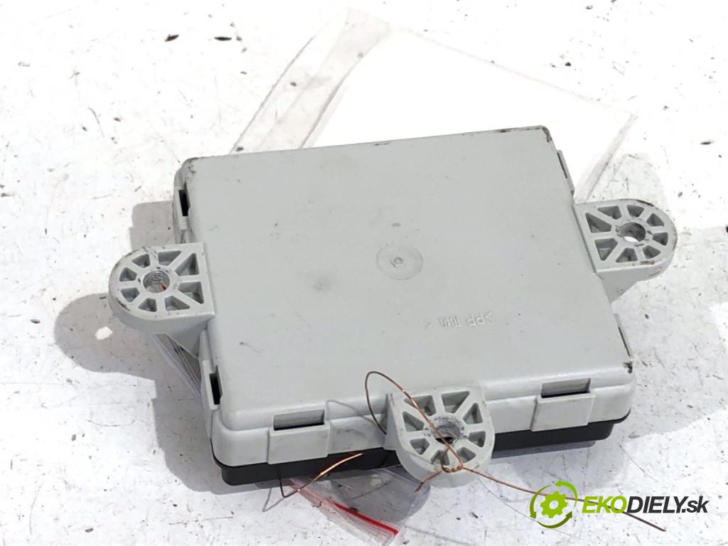 FORD FOCUS III liftback 2017 77 kW 1.6 Ti 1596 modul dveře F1ET-14F144-AC