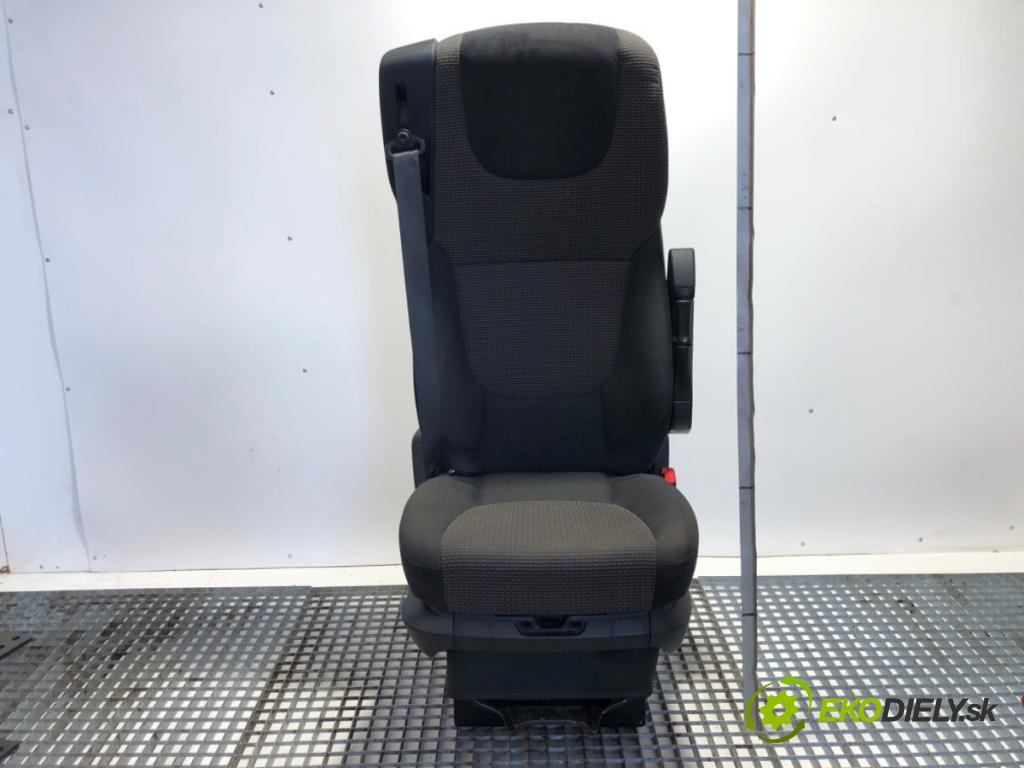 DAF XF Platforma / podwozie 2016 340 kW FA 460 340 kW [462 KM] olej napędowy 2012 - 2022 12900 Sedadlo pravy predný 