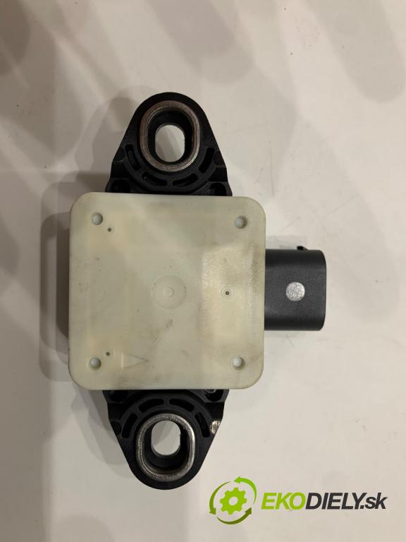TOYOTA AVENSIS T27 Kombi 2014 91 kW 2.0 D-4D (ADT270_) 1998 snímač ESP 89183-0F010