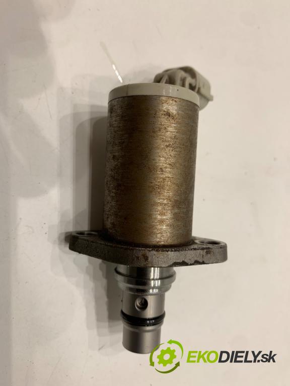 TOYOTA AVENSIS T27 Kombi 2014 91 kW 2.0 D-4D (ADT270_) 1998 Regulátor tlaku paliva  (Palivový systém ostatné)