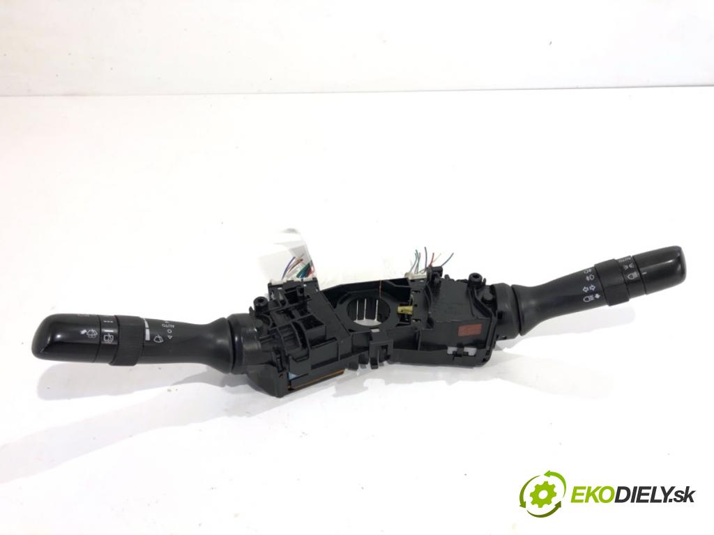 TOYOTA AVENSIS T27 Kombi 2014 91 kW 2.0 D-4D (ADT270_) 1998 Prepínač kombinovaný 05190-17F373 (Prepínacie páčky pod volantom)