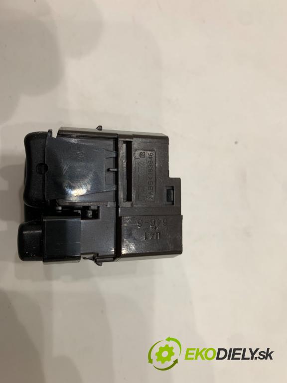 TOYOTA AVENSIS T27 Kombi 2014 91 kW 2.0 D-4D (ADT270_) 1998 Prepínač nastavenia spätných zrkadiel  (Prepínacie páčky pod volantom)