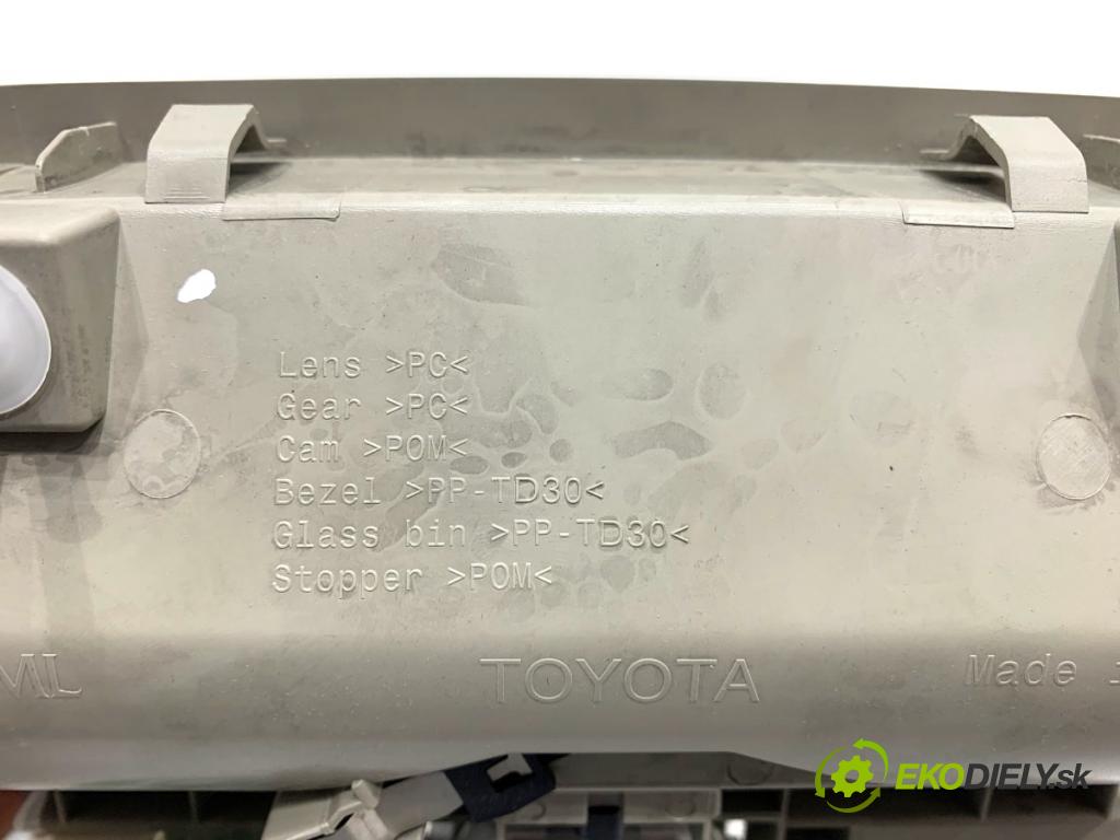 TOYOTA AVENSIS T27 Kombi 2014 91 kW 2.0 D-4D (ADT270_) 1998 světlo stropní