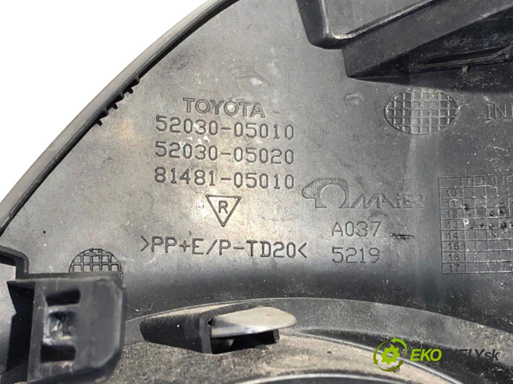 TOYOTA AVENSIS T27 Kombi 2014 91 kW 2.0 D-4D (ADT270_) 1998 mří nárazníka pravý přední část 52030-05010