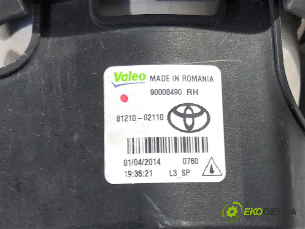TOYOTA AVENSIS T27 Kombi 2014 91 kW 2.0 D-4D (ADT270_) 1998 hmlové svetlo, hmlovka pravý přední část