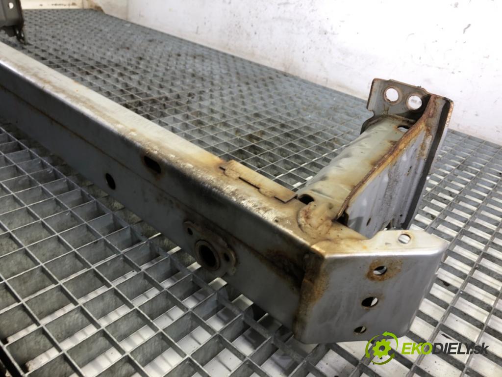 TOYOTA AVENSIS T27 Kombi 2014 91 kW 2.0 D-4D (ADT270_) 1998 výztuha nárazníka přední část  (Přední výztuha)