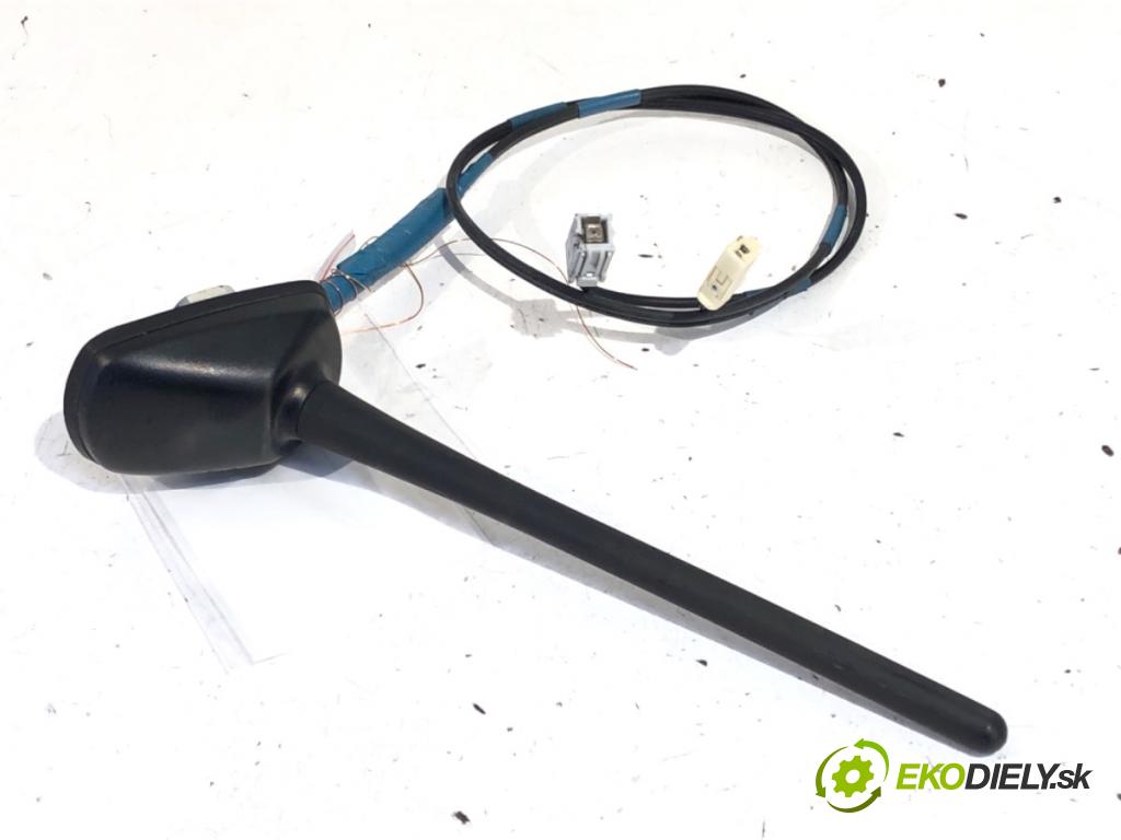 TOYOTA AVENSIS T27 Kombi 2014 91 kW 2.0 D-4D (ADT270_) 1998 ANTENA V3-08998C
