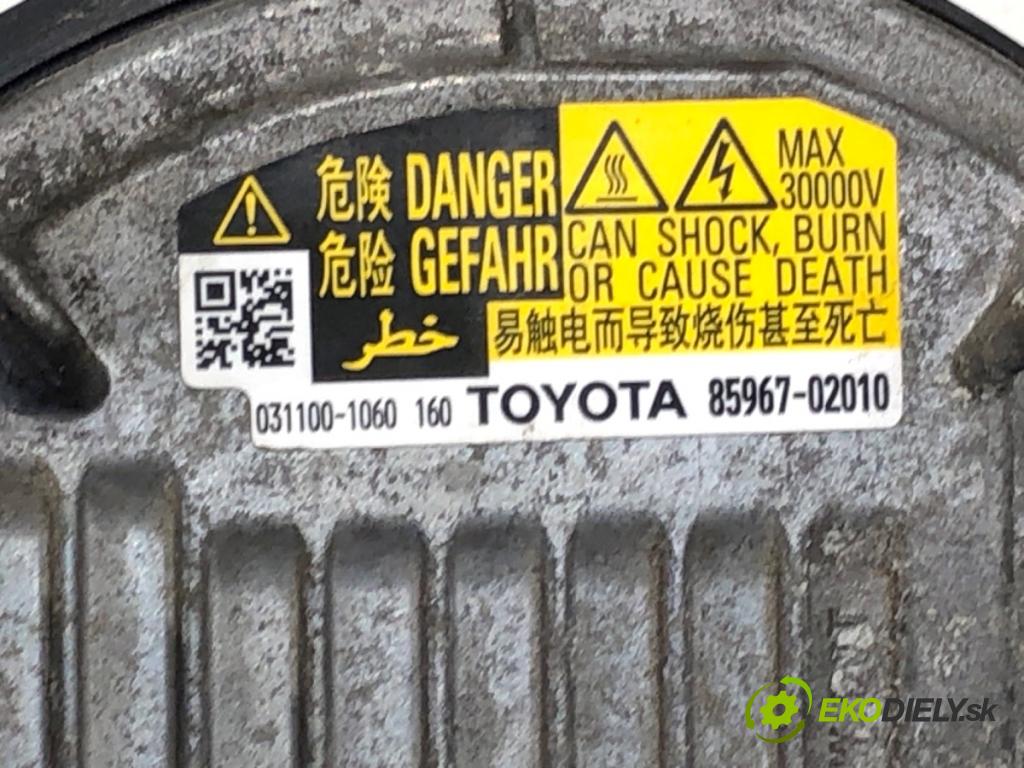 TOYOTA AVENSIS T27 Kombi 2014 91 kW 2.0 D-4D (ADT270_) 1998 Menič XENON 85967-02010 (Riadiaca jednotka xenónu)
