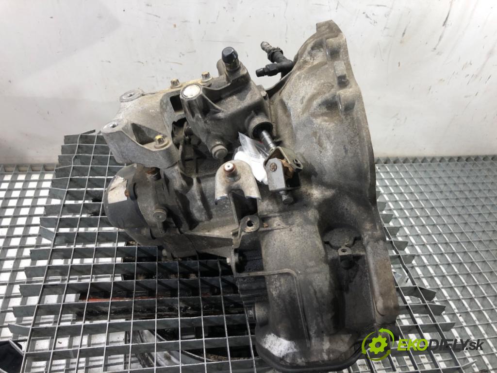 OPEL CORSA D liftback 2009 59 kW 1.2 (L08, L68) 1229 převodovka 2UW429 (Převodovka)