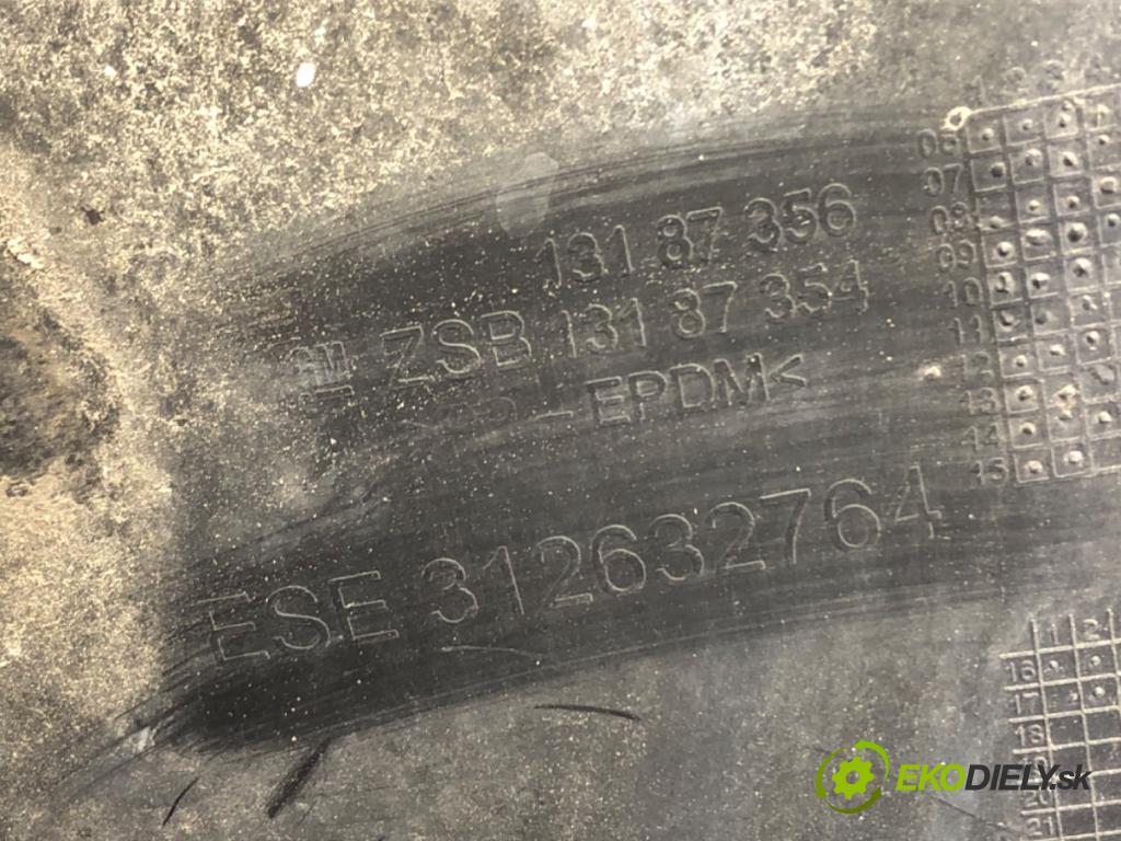 OPEL CORSA D liftback 2009 59 kW 1.2 (L08, L68) 1229 podblatník levý přední část 13187358 13187356