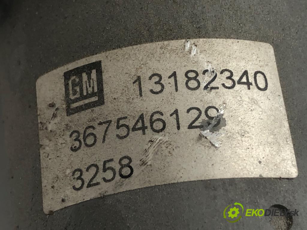 OPEL CORSA D liftback 2009 59 kW 1.2 (L08, L68) 1229 Mechanizmus stieračov predný 13182340 (Motorček stieračov predný)