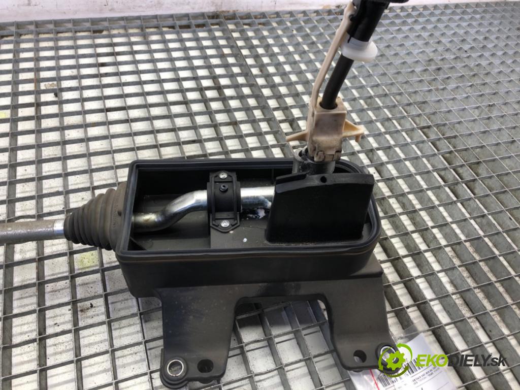 OPEL CORSA D liftback 2009 59 kW 1.2 (L08, L68) 1229 Kulisa 009123015 (Rýchlostná páka (kulisa))