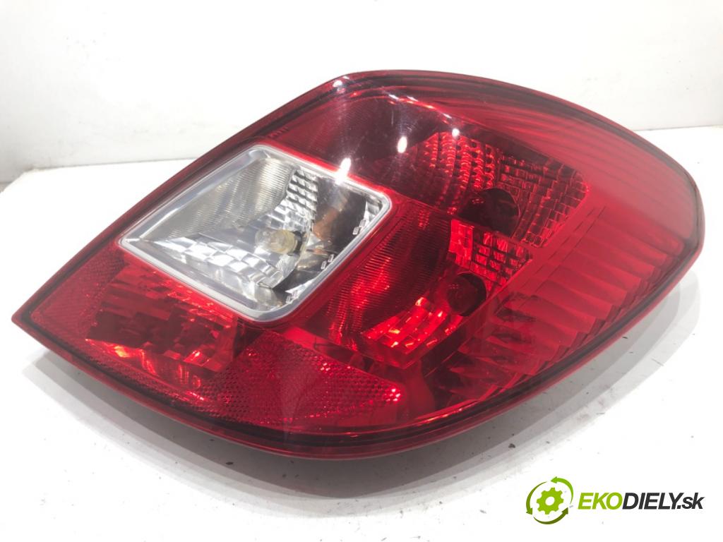OPEL CORSA D liftback 2009 59 kW 1.2 (L08, L68) 1229 světlo pravý zadní část 13269051