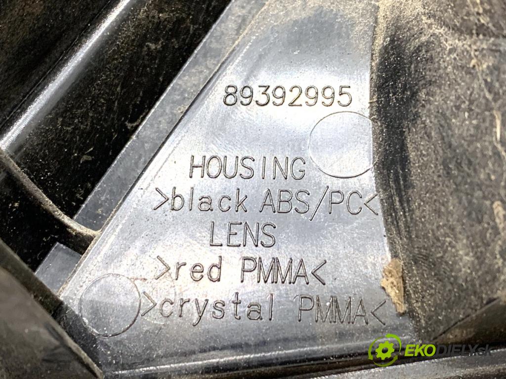OPEL CORSA D liftback 2009 59 kW 1.2 (L08, L68) 1229 světlo levý zadní část 13269050