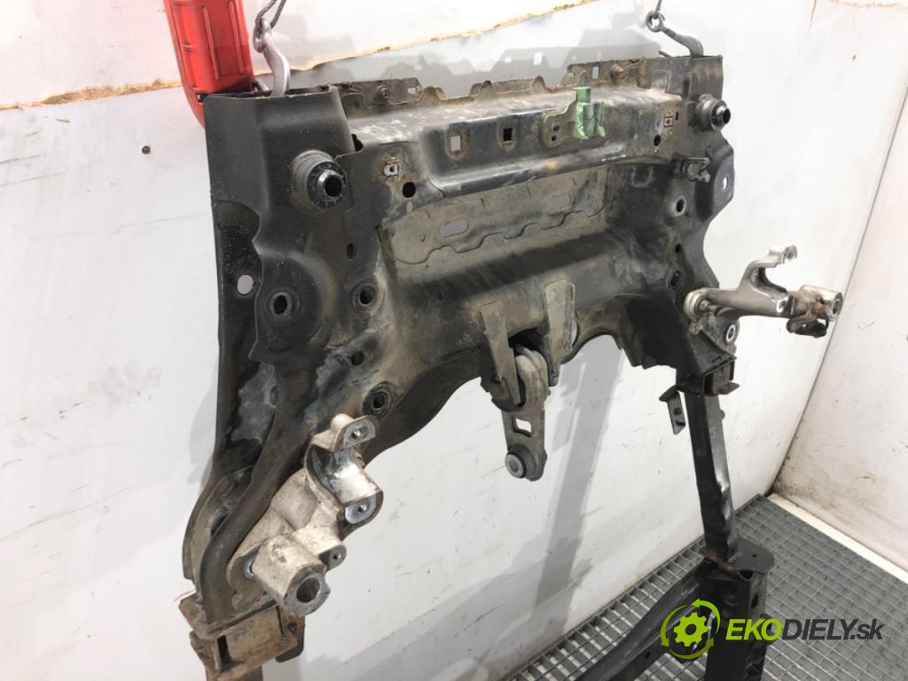 RENAULT MEGANE IV liftback 2016 151 kW 1.6 TCe 205 (B9MV) 1618 výztuha pod motor  (Přední výztuha)