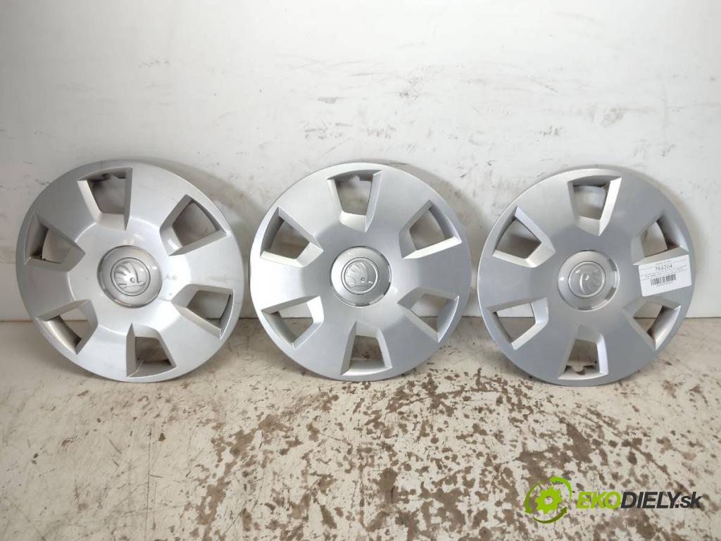 SKODA --- ---  --- --- --- 15 3SZT 