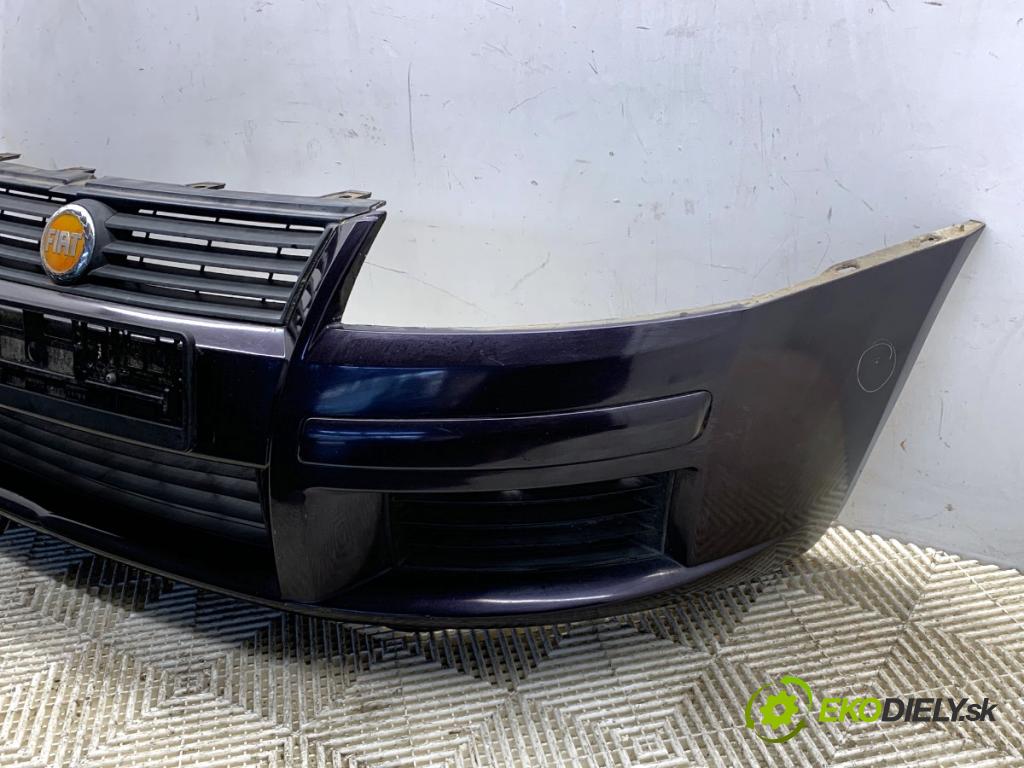 FIAT STILO liftback 2002 125 kW 2.4 20V (192_XD1A, 192AXD12) 2446 nárazník přední část  (Klika dveří ostatní)