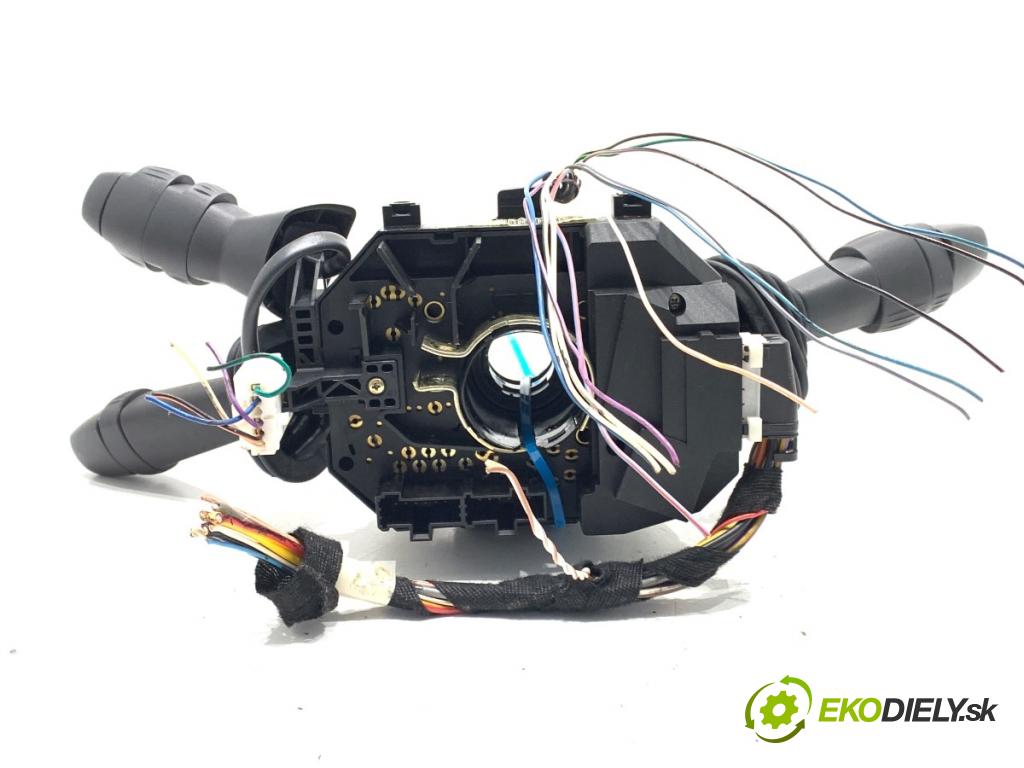 FIAT STILO liftback 2002 125 kW 2.4 20V (192_XD1A, 192AXD12) 2446 Prepínač kombinovaný 0265005428 (Prepínacie páčky pod volantom)