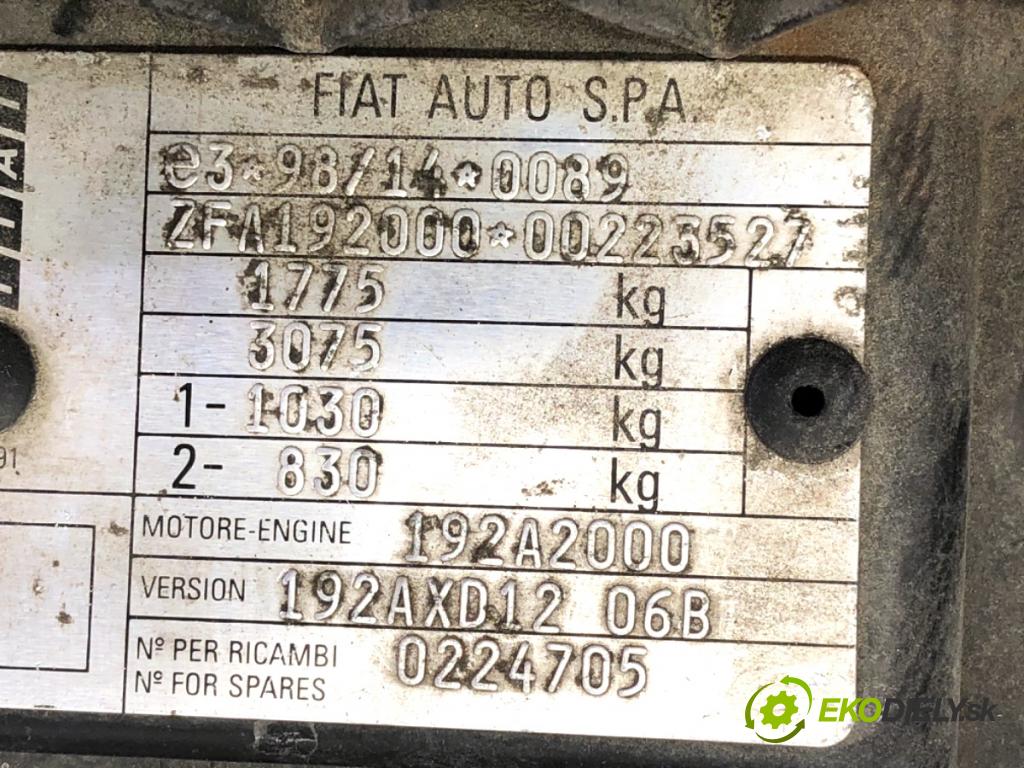 FIAT STILO liftback 2002 125 kW 2.4 20V (192_XD1A, 192AXD12) 2446 držák přední část  (Přední výztuha)