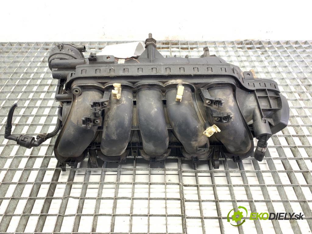 FIAT STILO liftback 2002 125 kW 2.4 20V (192_XD1A, 192AXD12) 2446 potrubí sání 0280611035 (Sací potrubí)