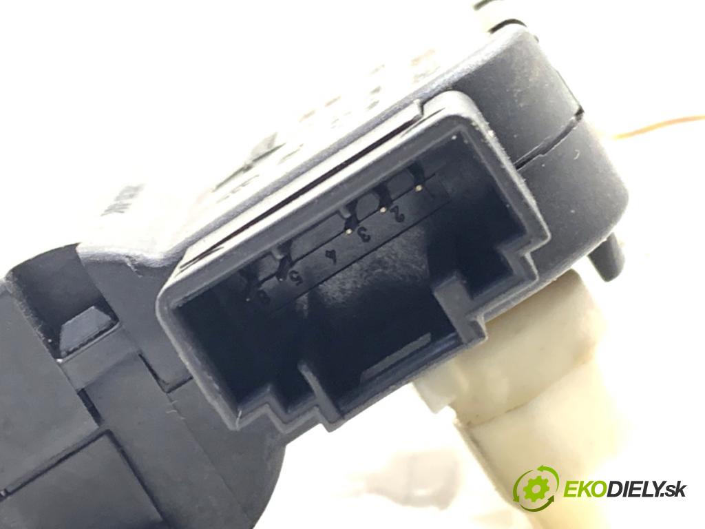 FIAT STILO liftback 2002 125 kW 2.4 20V (192_XD1A, 192AXD12) 2446 motor topení 0132801313