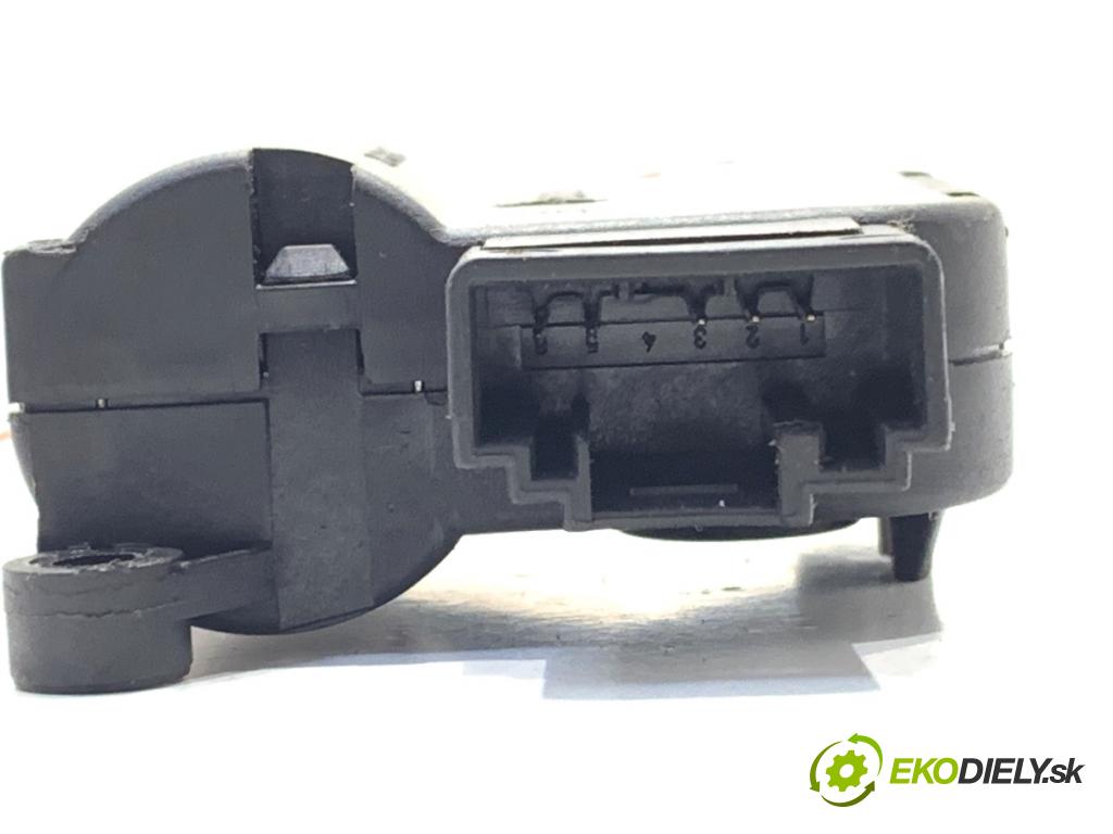 FIAT STILO liftback 2002 125 kW 2.4 20V (192_XD1A, 192AXD12) 2446 motor topení 0132801312