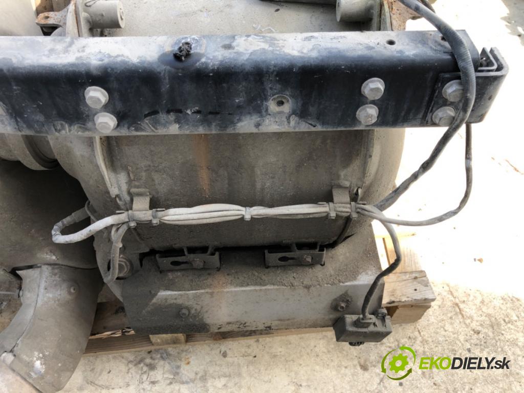 DAF XF Platforma / podwozie 2016 340 kW FA 460 340 kW [462 KM] olej napędowy 2012 - 2022 12900 katalyzátor A054A506  1940705