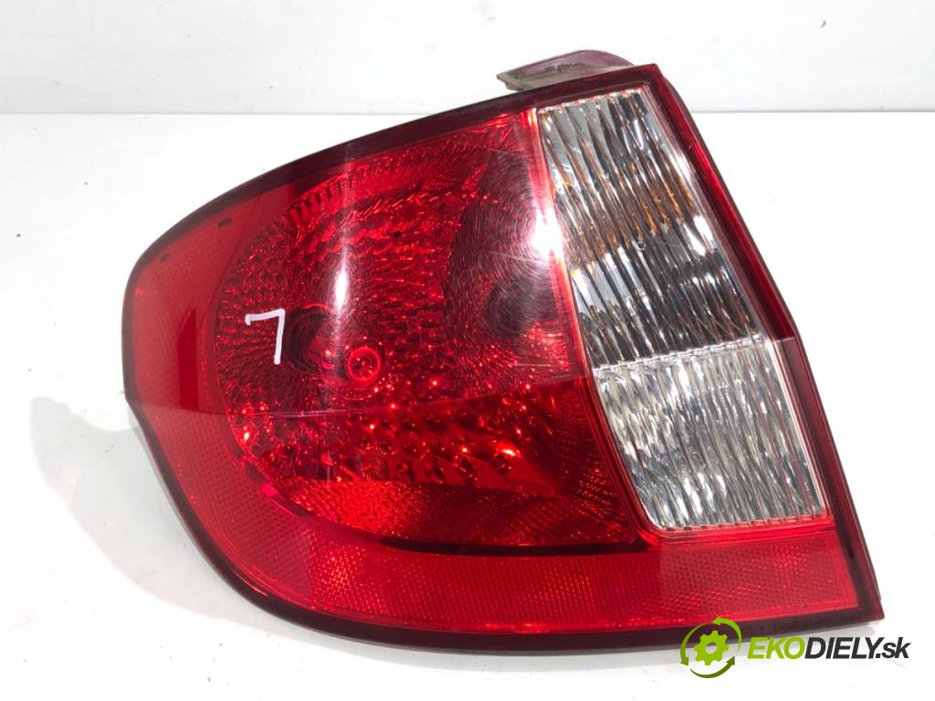 HYUNDAI GETZ liftback 2007 49 kW 1.1 1086 světlo levý zadní část 