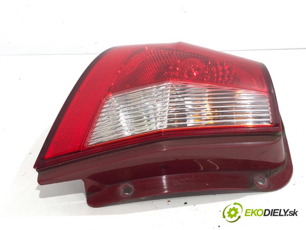 HYUNDAI GETZ liftback 2007 49 kW 1.1 1086 světlo levý zadní část