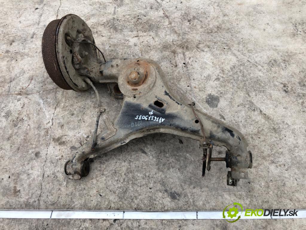 VW TRANSPORTER T4 Autobus 1995 45 kW 1.9 D 1896 rameno pravý zadní část 