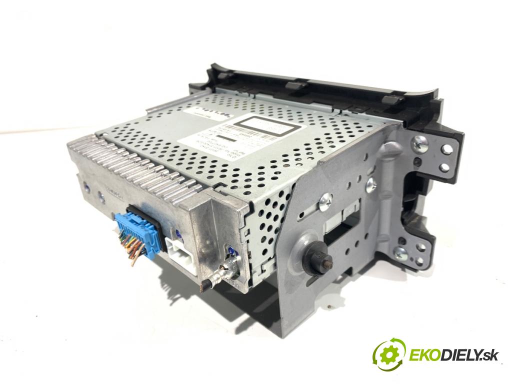 SUZUKI SPLASH liftback 2010 63 kW 1.2 (A5B 412) 1242 RADIO 39101-51K0 (Audio zariadenie)