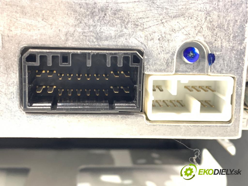 SUZUKI SPLASH liftback 2010 63 kW 1.2 (A5B 412) 1242 RADIO 39101-51K0 (Audio zariadenie)