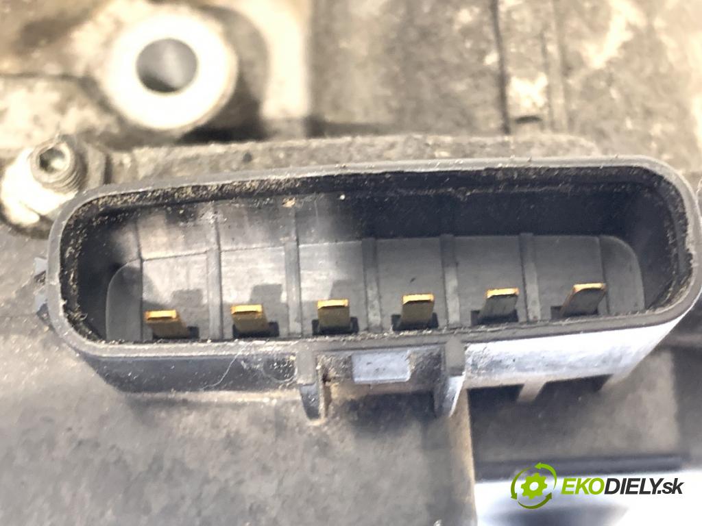 SUZUKI SPLASH liftback 2010 63 kW 1.2 (A5B 412) 1242 Škrtiaca klapka  (Škrtiaca klapka)