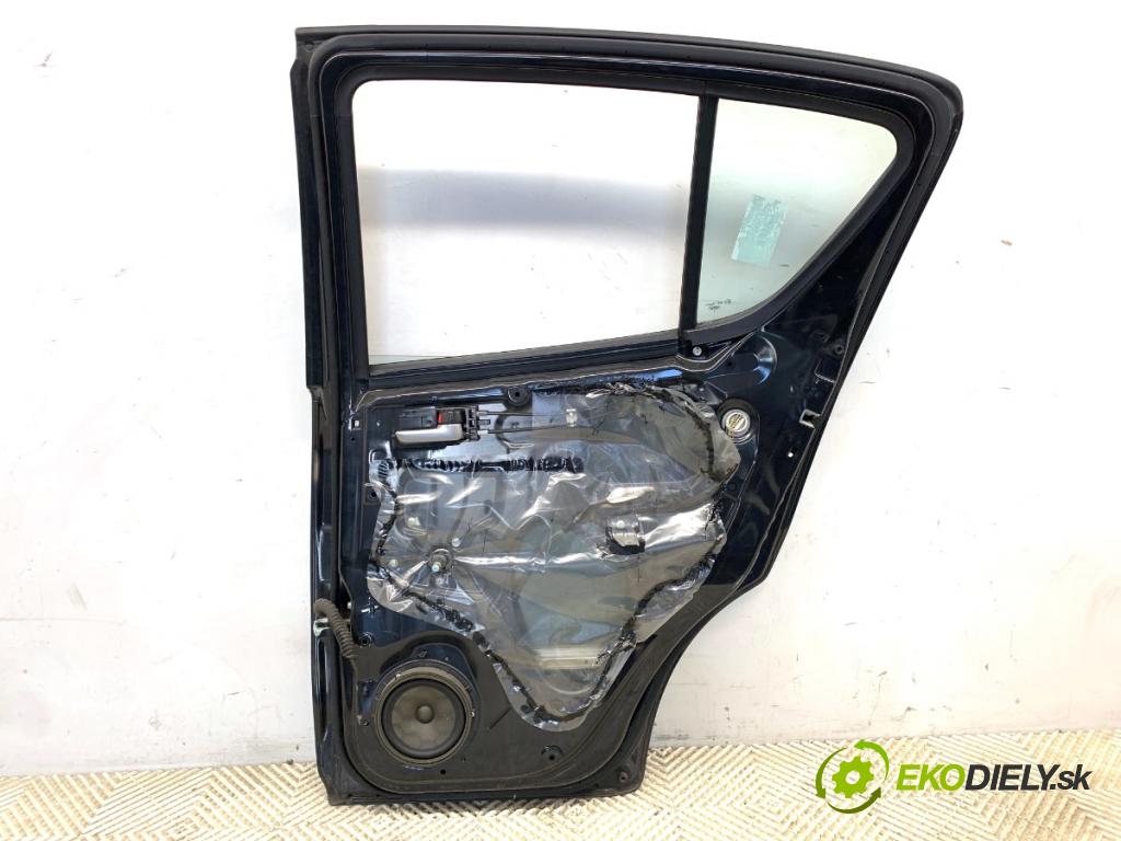 SUZUKI SPLASH liftback 2010 63 kW 1.2 (A5B 412) 1242 dveře pravý zadní část