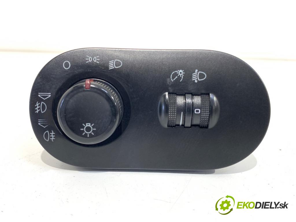 SEAT IBIZA III liftback 2008 63 kW 1.4 16V 1390 spínač světel 6L1941531AF