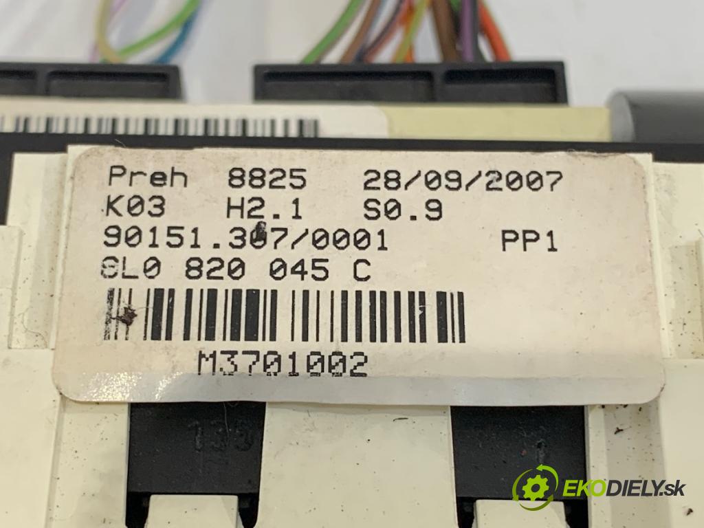 SEAT IBIZA III liftback 2008 63 kW 1.4 16V 1390 Panel ovládania kúrenia 6L0820045C (Prepínacie páčky pod volantom)