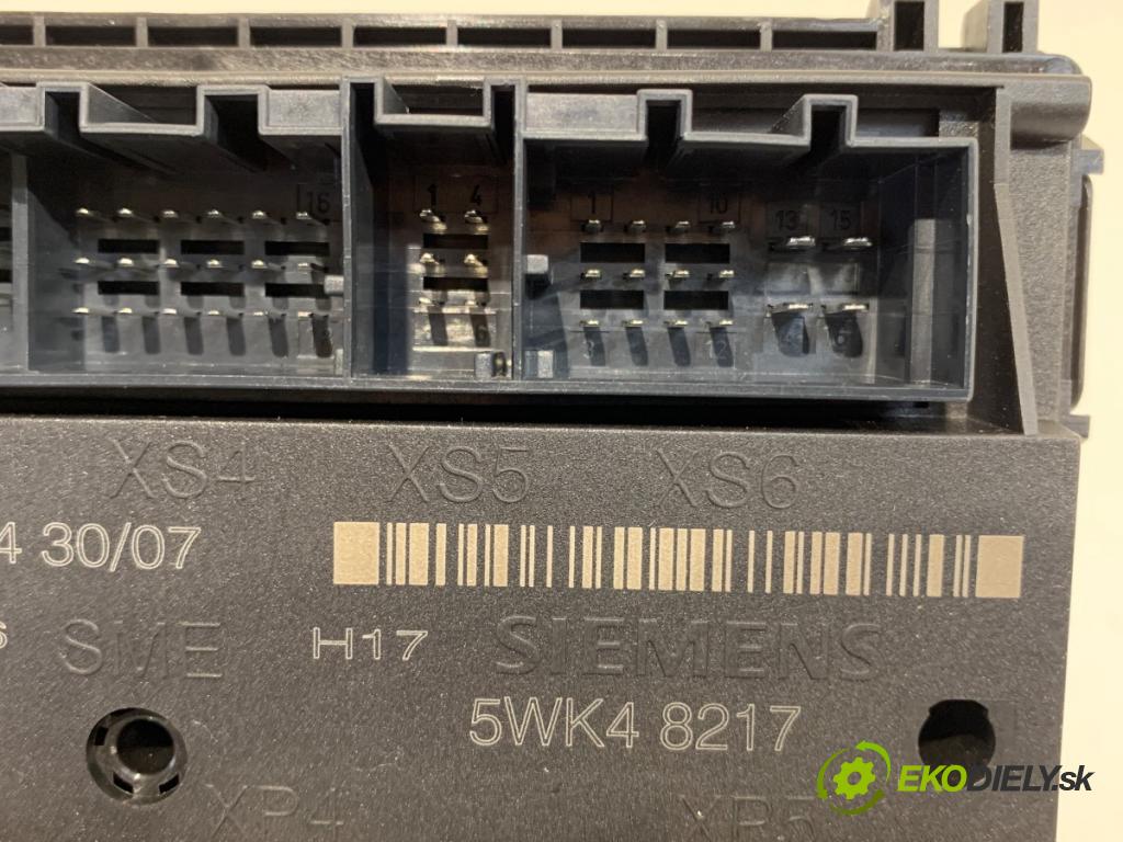 SEAT IBIZA III liftback 2008 63 kW 1.4 16V 1390 modul komfortu 6Q1937049F (Komfortní modul)