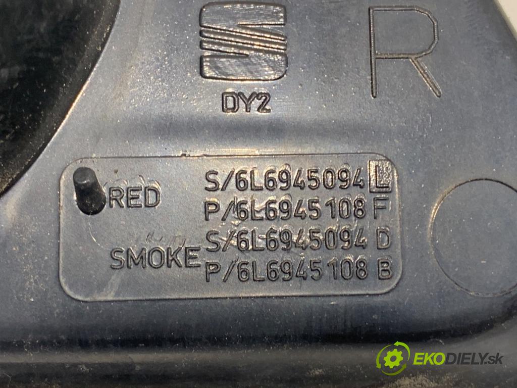 SEAT IBIZA III liftback 2008 63 kW 1.4 16V 1390 světlo pravý zadní část 6L6945094L