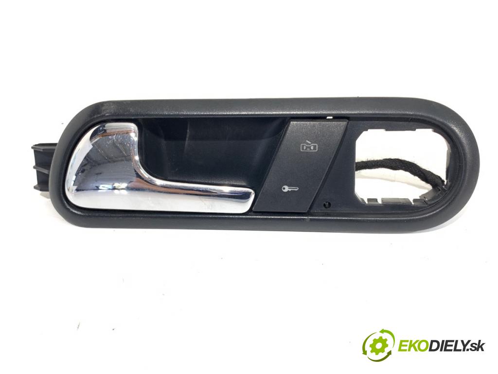 SEAT IBIZA III liftback 2008 63 kW 1.4 16V 1390 Kľučka vnútorná ľavy predný 