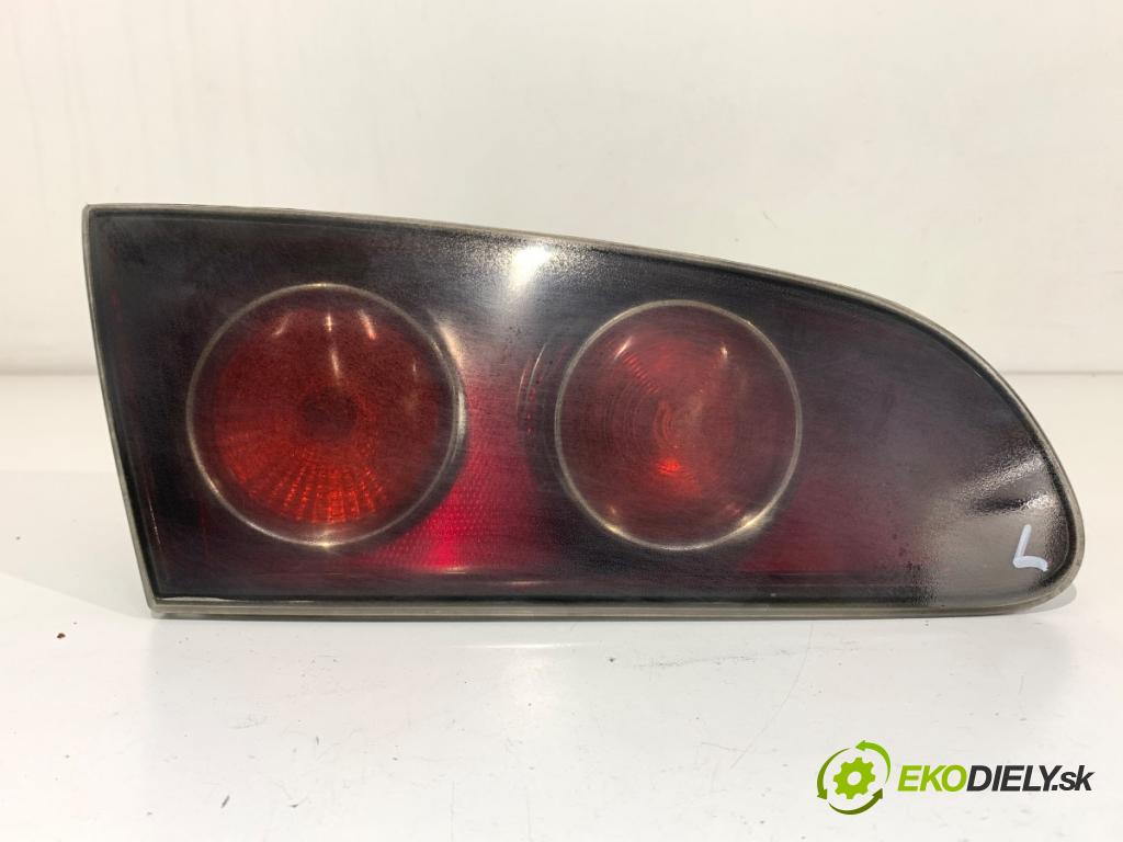 SEAT IBIZA III liftback 2008 63 kW 1.4 16V 1390 světlo zadní část levá strana vnitřní  (Klika dveří ostatní)