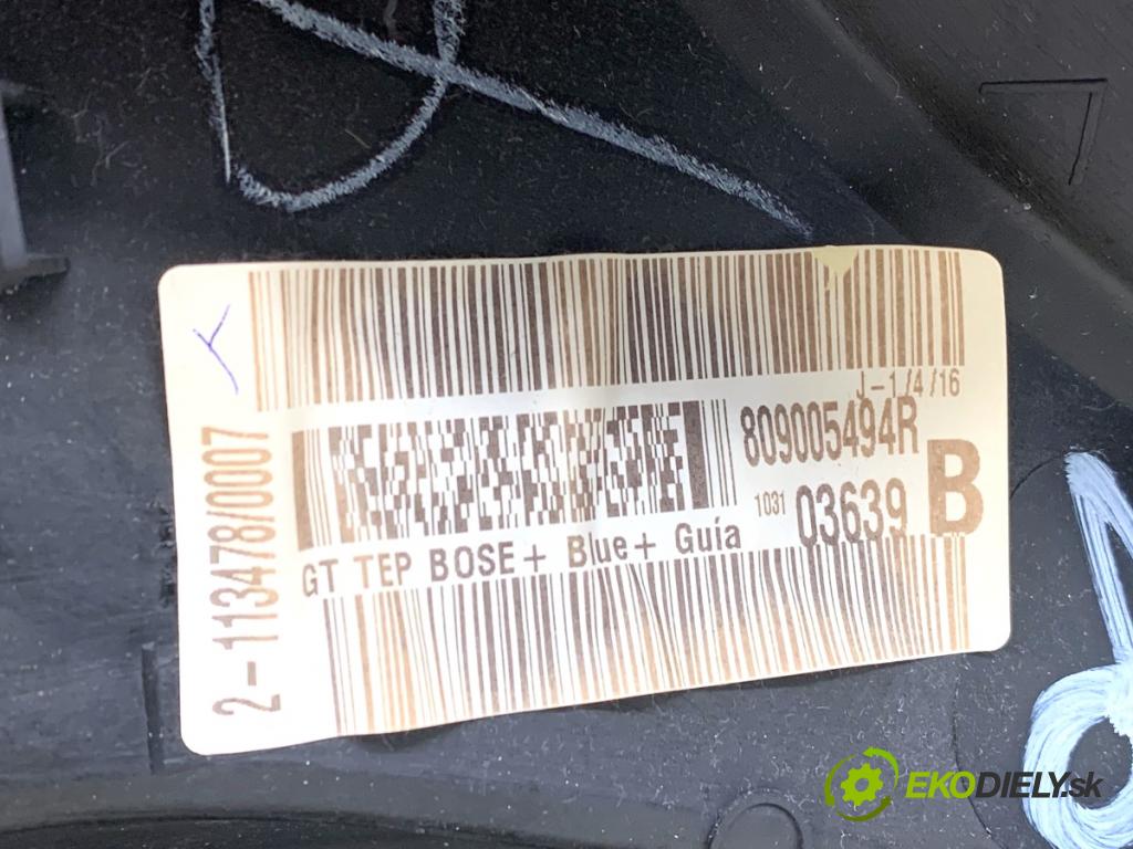 RENAULT MEGANE IV liftback 2016 151 kW 1.6 TCe 205 (B9MV) 1618 ča dveře pravý přední část 809005494R