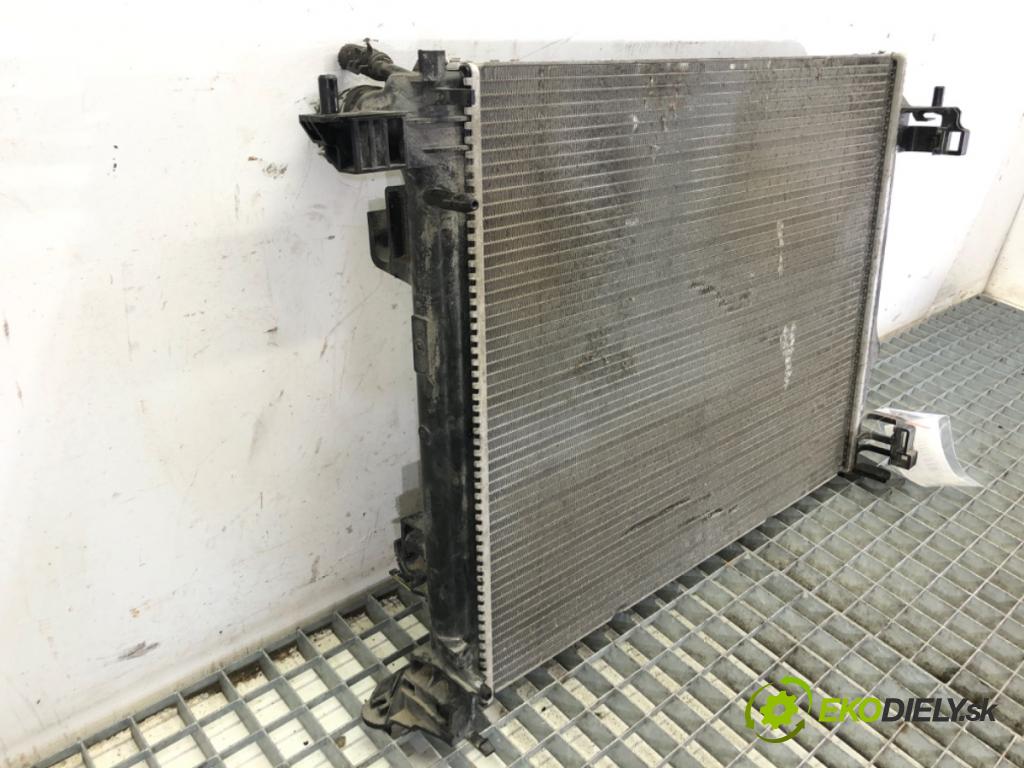 RENAULT MEGANE IV liftback 2016 151 kW 1.6 TCe 205 (B9MV) 1618 chladič vody 214108607R (Vodní chladič)