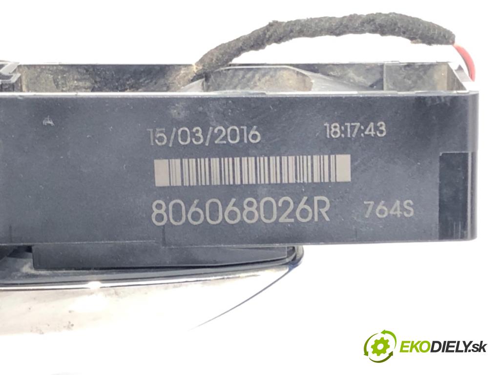 RENAULT MEGANE IV liftback 2016 151 kW 1.6 TCe 205 (B9MV) 1618 klika vnejší pravý zadní část 806068026R