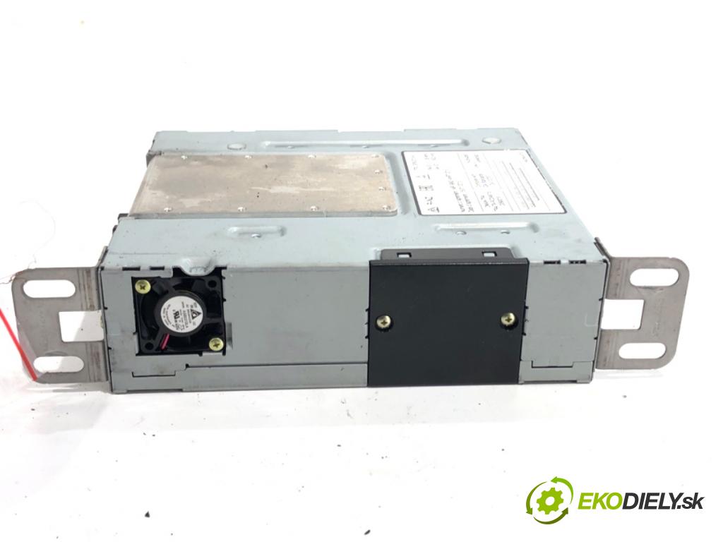 RENAULT MEGANE IV liftback 2016 151 kW 1.6 TCe 205 (B9MV) 1618 RADIO 281151342R (Audio zariadenie)