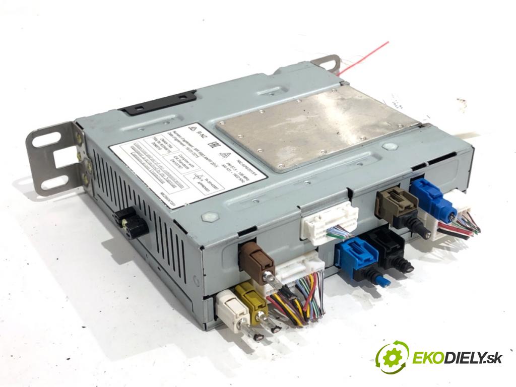 RENAULT MEGANE IV liftback 2016 151 kW 1.6 TCe 205 (B9MV) 1618 RADIO 281151342R (Audio zariadenie)