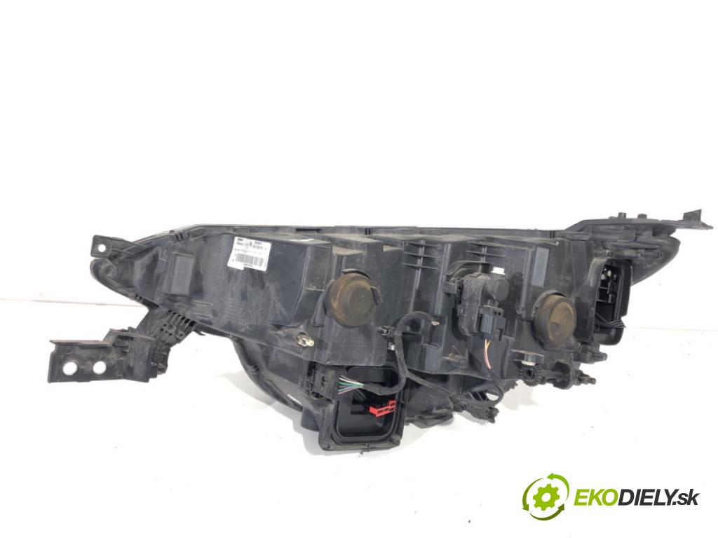 RENAULT MEGANE IV liftback 2016 151 kW 1.6 TCe 205 (B9MV) 1618 Svetlomet pravy predný LED 260103857R