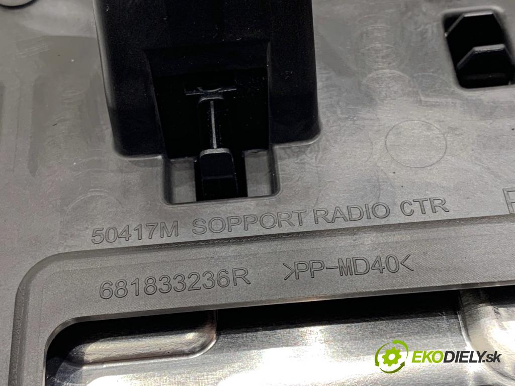 RENAULT MEGANE IV liftback 2016 151 kW 1.6 TCe 205 (B9MV) 1618 Displej 681833236R (Přístrojová deska)