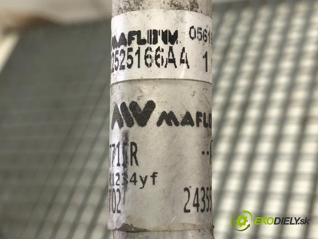 RENAULT MEGANE IV liftback 2016 151 kW 1.6 TCe 205 (B9MV) 1618 rúrka klimatizácie 924547715R (Rúrka klimatizácie)