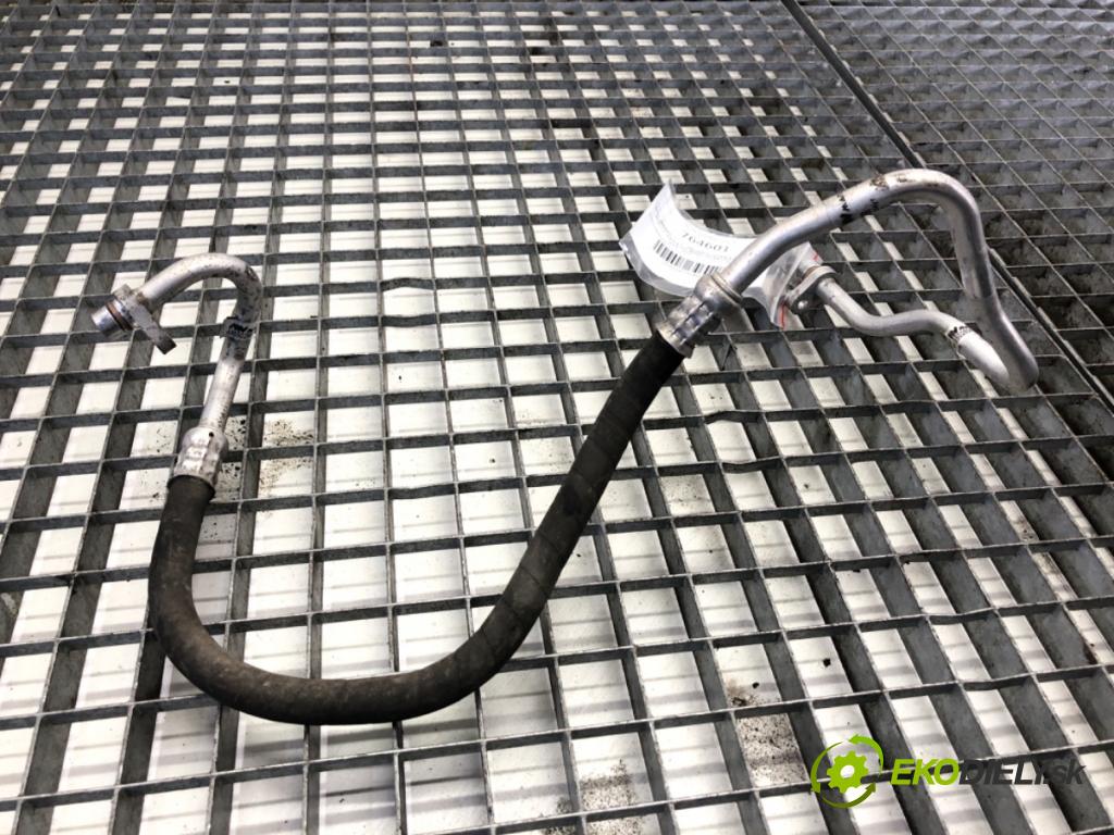 RENAULT MEGANE IV liftback 2016 151 kW 1.6 TCe 205 (B9MV) 1618 rúrka klimatizácie 924909352R (Rúrka klimatizácie)