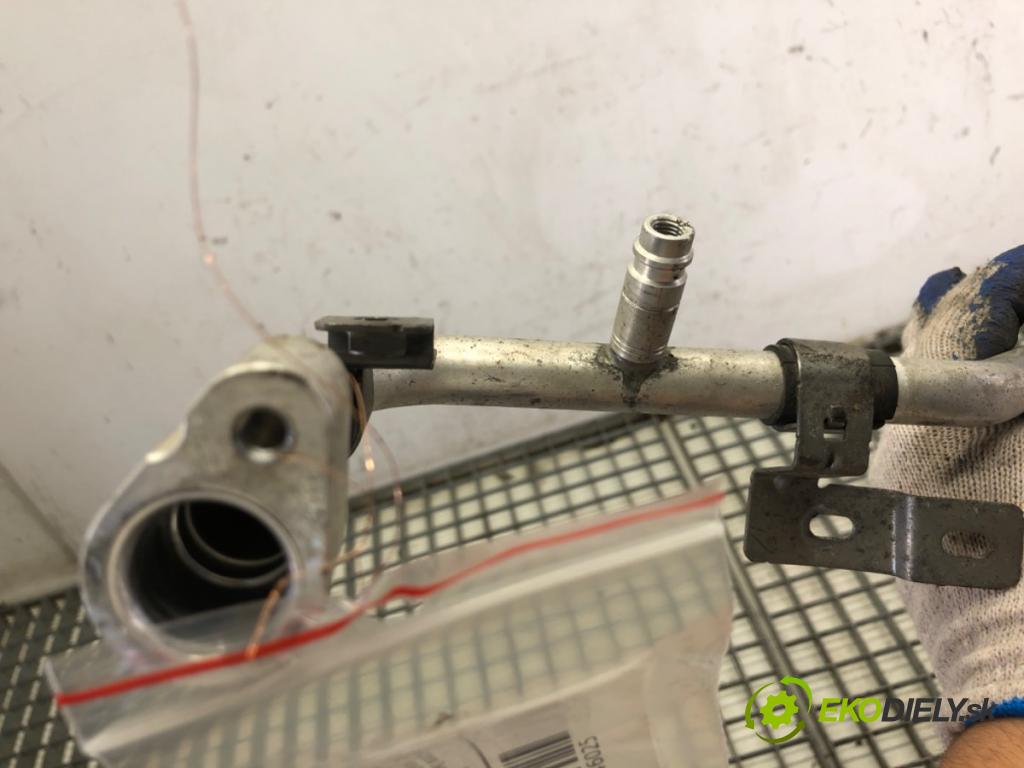 RENAULT MEGANE IV liftback 2016 151 kW 1.6 TCe 205 (B9MV) 1618 rúrka klimatizácie 924803452R (Rúrka klimatizácie)